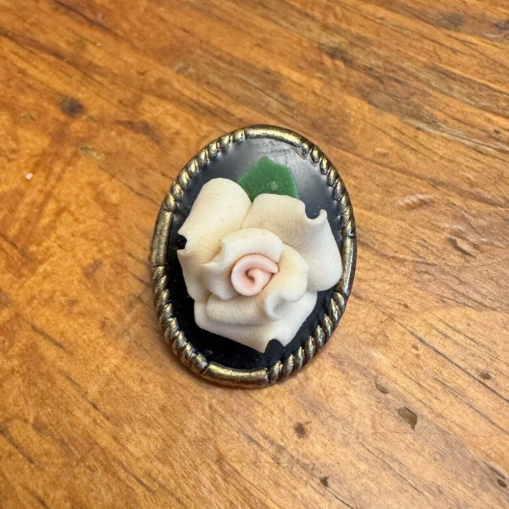 Vintage brooch, gold tone, enamel, ceramic rose